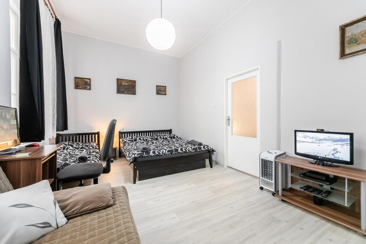 Apartman Letna ปราก ภายนอก รูปภาพ