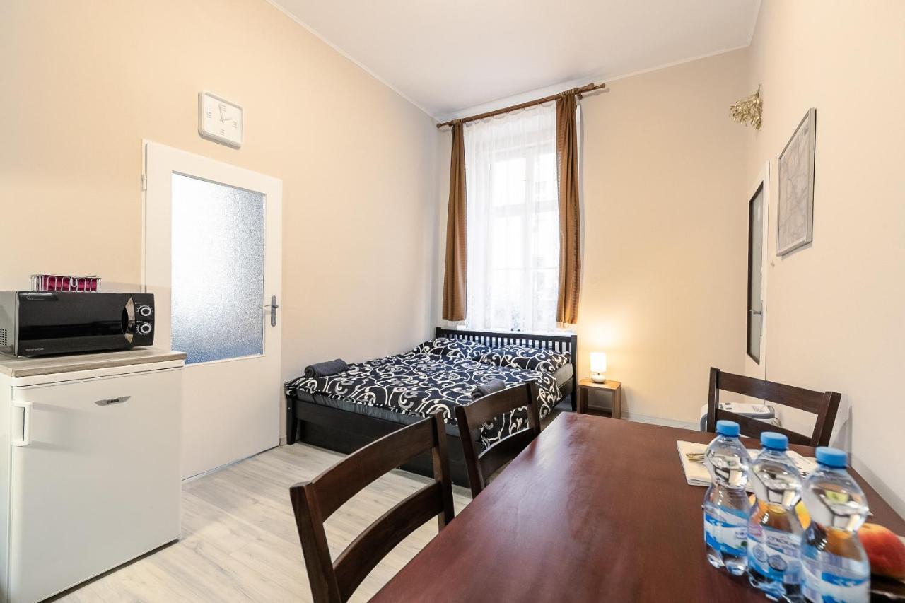 Apartman Letna ปราก ภายนอก รูปภาพ