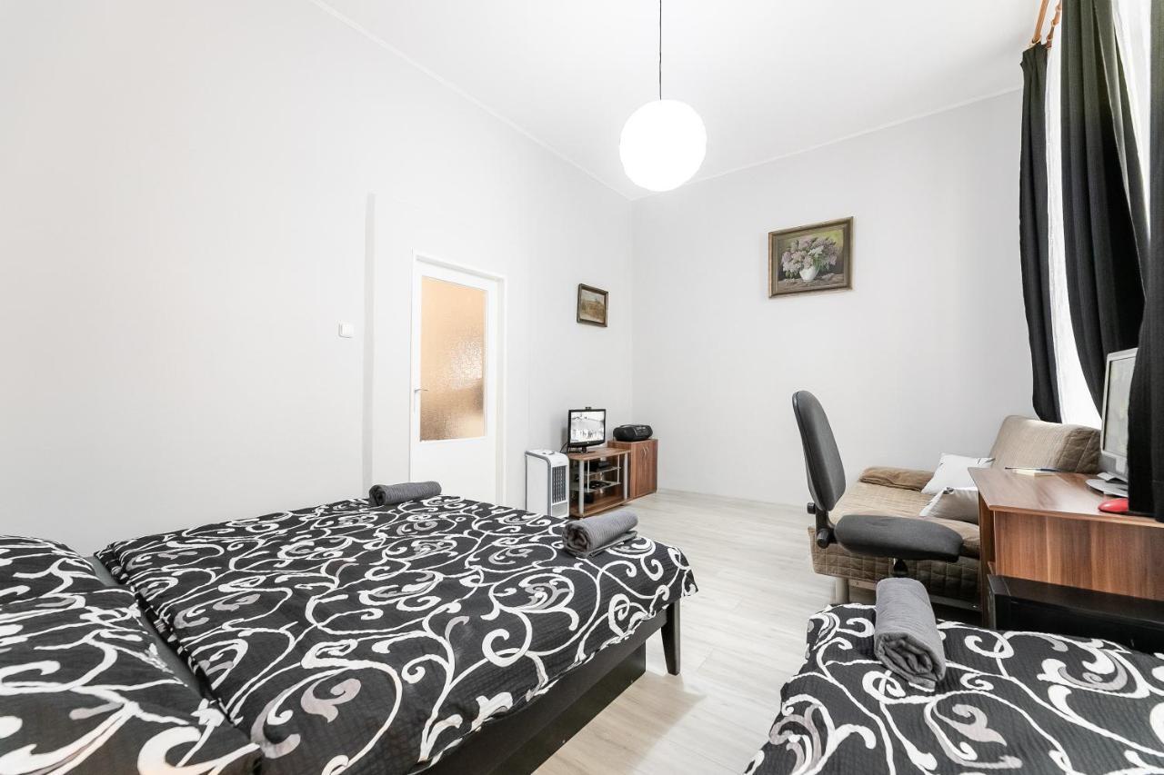 Apartman Letna ปราก ภายนอก รูปภาพ